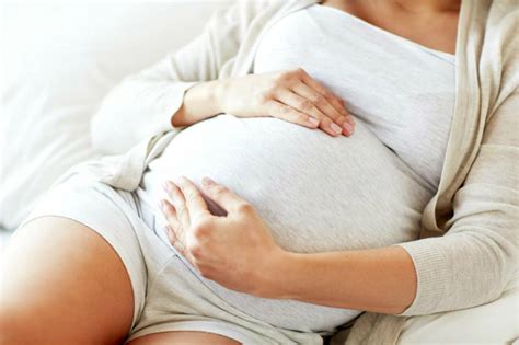 hamileliğin ilk günlerinde akıntı nasıl olur